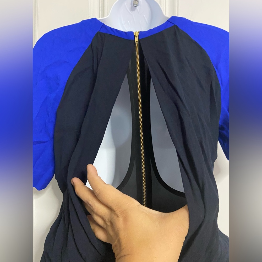 D1- A.L.C. Colorblock Viscose-Silk Midi Sheath Dr… - image 4